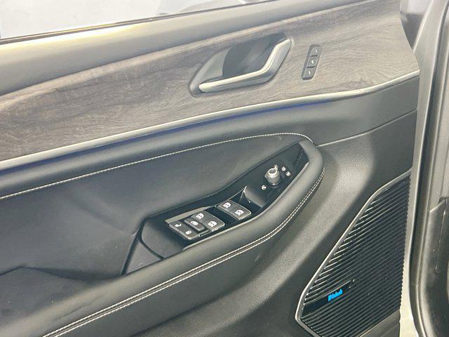 used 2022 Jeep Grand Cherokee car, priced at $40,674