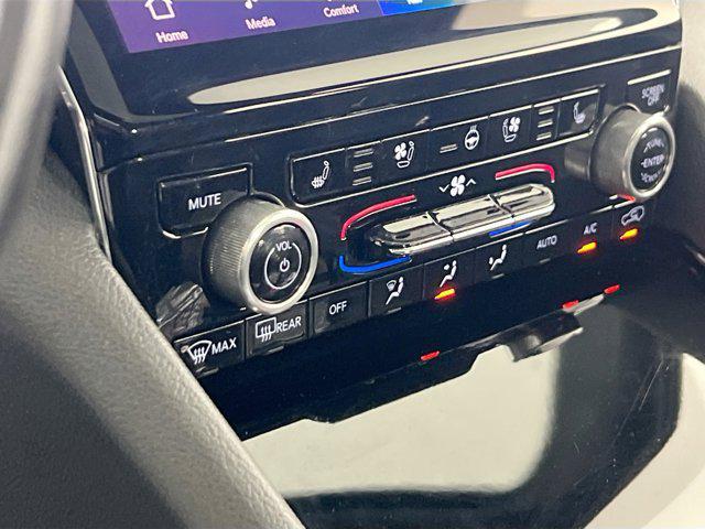 used 2022 Jeep Grand Cherokee car, priced at $40,674