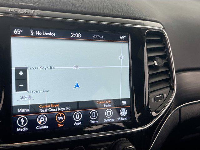 used 2022 Jeep Grand Cherokee car, priced at $28,829