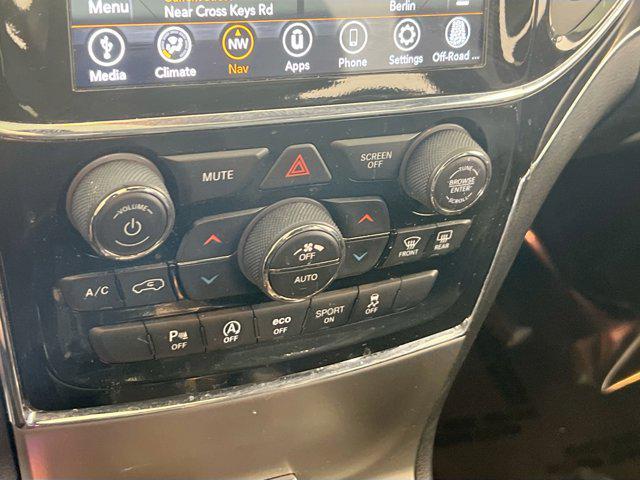used 2022 Jeep Grand Cherokee car, priced at $28,829