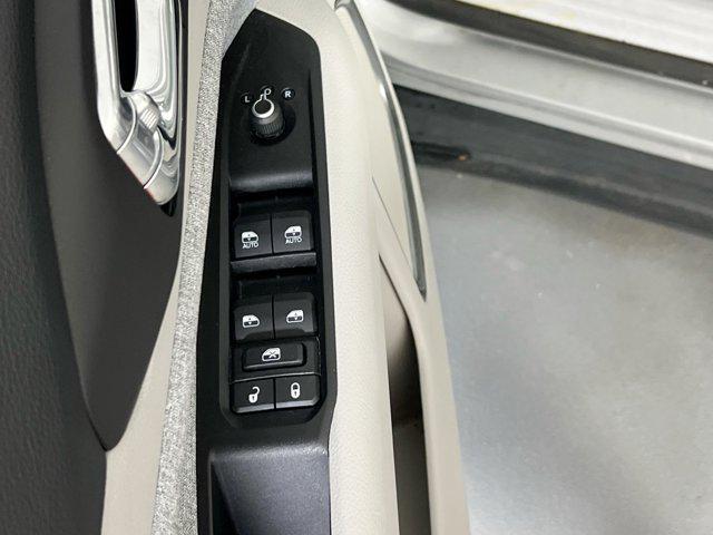 used 2022 Jeep Compass car, priced at $22,078