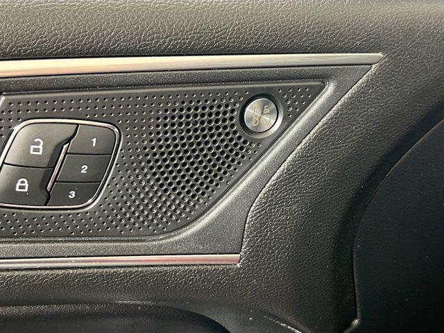 used 2022 Ford Edge car, priced at $35,218