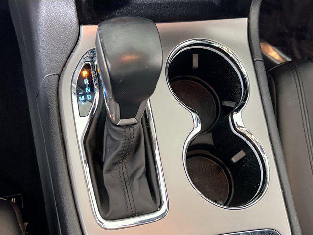 used 2022 Jeep Grand Cherokee car, priced at $31,884