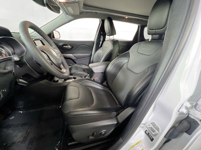 used 2022 Jeep Cherokee car, priced at $28,537
