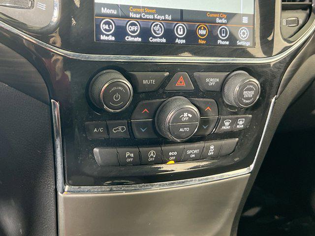 used 2021 Jeep Grand Cherokee car, priced at $27,254