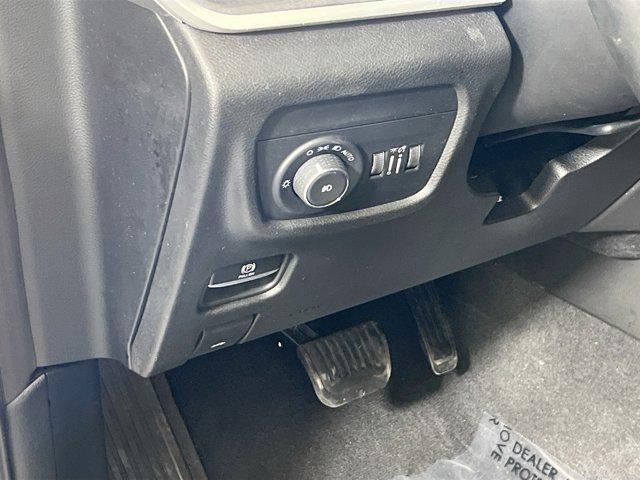 used 2021 Jeep Grand Cherokee L car, priced at $28,377