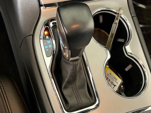 used 2022 Jeep Grand Cherokee car, priced at $28,368