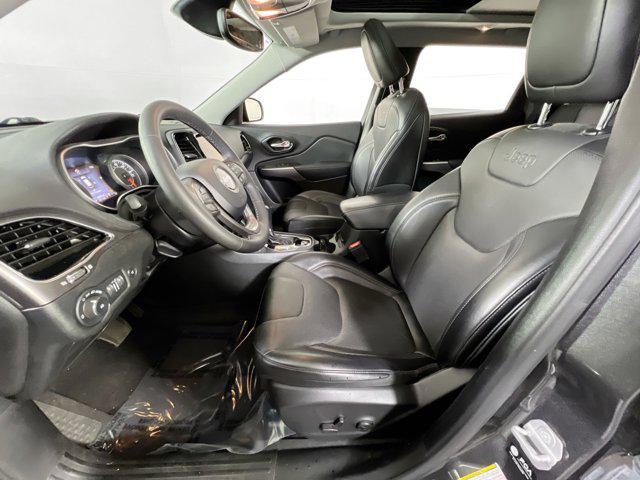 used 2022 Jeep Cherokee car, priced at $23,495