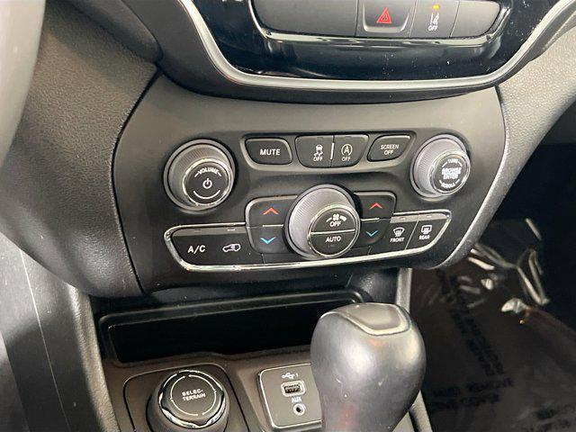 used 2022 Jeep Cherokee car, priced at $23,495