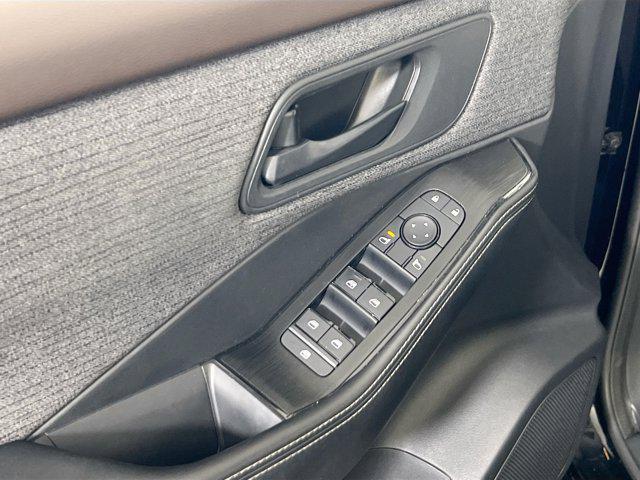 used 2021 Nissan Rogue car, priced at $18,995