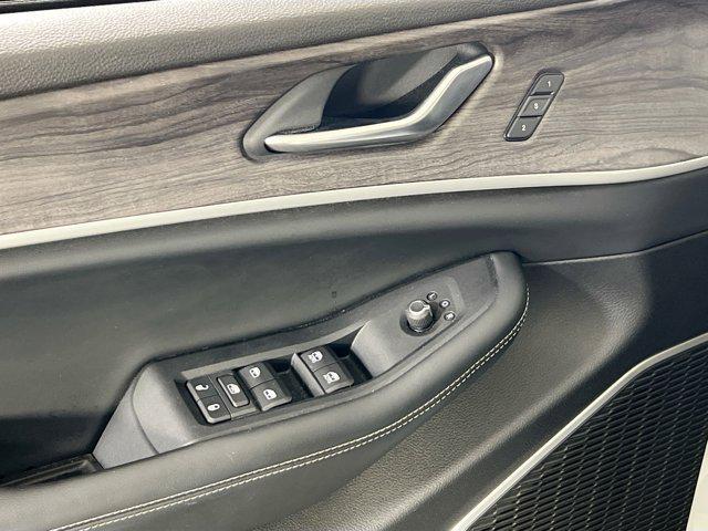 used 2022 Jeep Grand Cherokee car, priced at $30,200