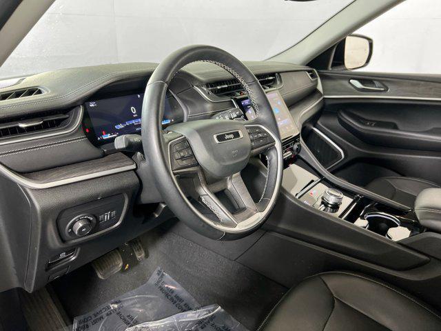 used 2022 Jeep Grand Cherokee car, priced at $33,281