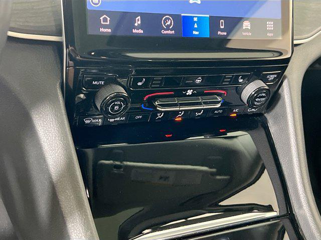 used 2022 Jeep Grand Cherokee car, priced at $33,281