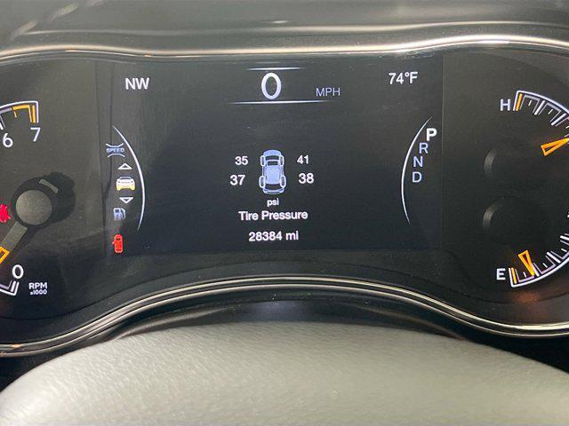 used 2022 Jeep Grand Cherokee car, priced at $29,235