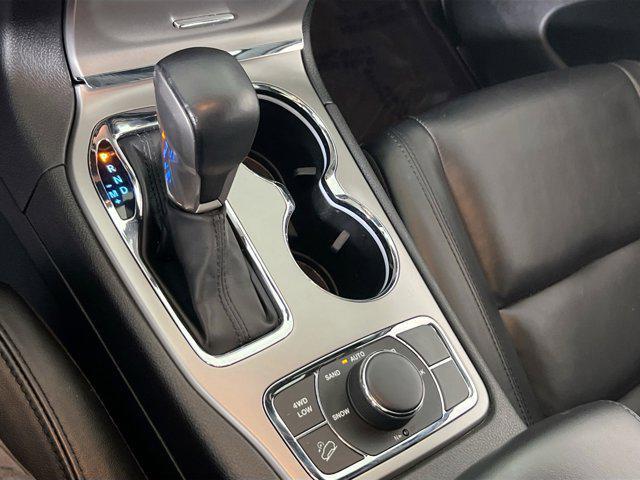 used 2022 Jeep Grand Cherokee car, priced at $29,235