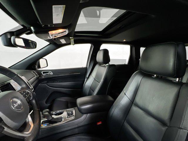 used 2022 Jeep Grand Cherokee car, priced at $29,330