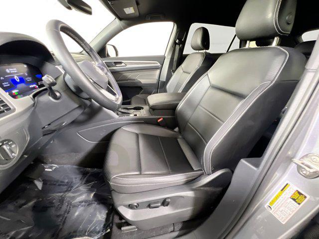used 2022 Volkswagen Atlas Cross Sport car, priced at $26,098