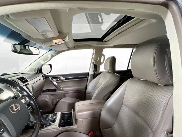 used 2019 Lexus GX 460 car, priced at $33,290