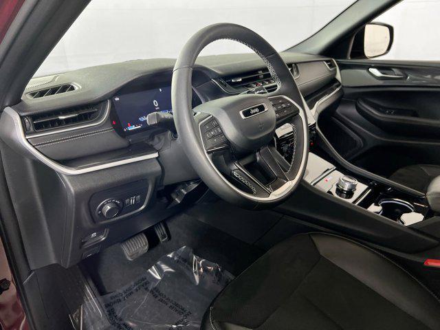 used 2023 Jeep Grand Cherokee car, priced at $36,995