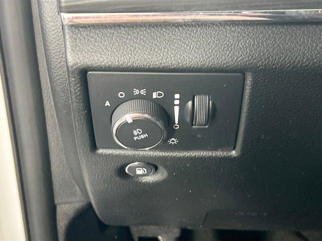 used 2022 Jeep Grand Cherokee car, priced at $25,893