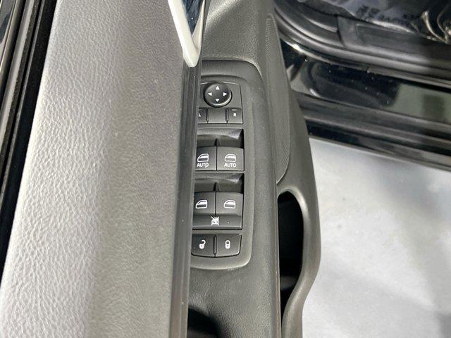 used 2022 Jeep Grand Cherokee car, priced at $32,252