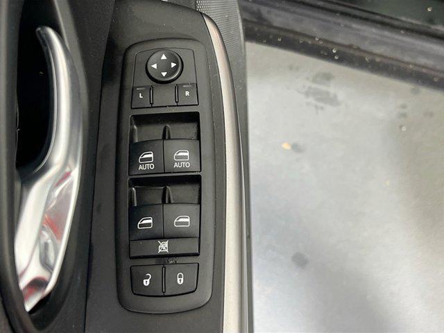 used 2021 Jeep Cherokee car, priced at $23,125