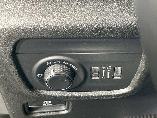 used 2022 Jeep Grand Cherokee car, priced at $31,223