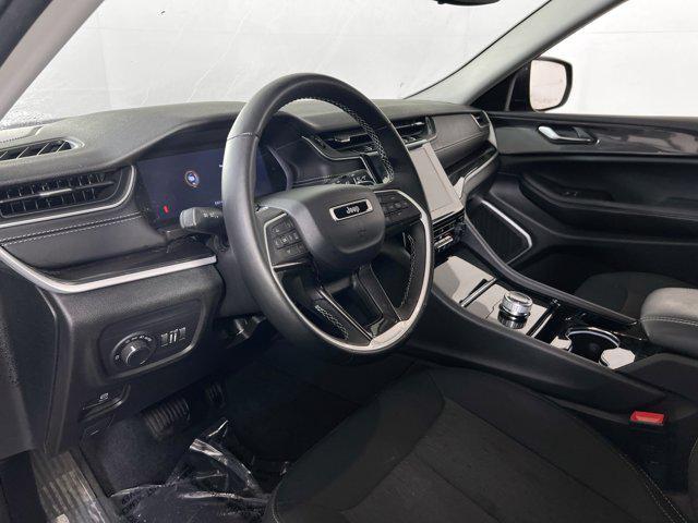used 2022 Jeep Grand Cherokee car, priced at $31,223
