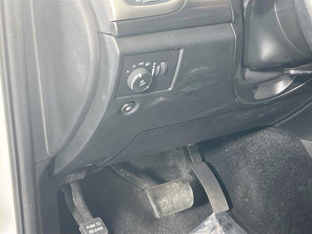used 2022 Jeep Grand Cherokee car, priced at $30,699