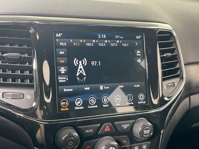 used 2021 Jeep Grand Cherokee car, priced at $27,570