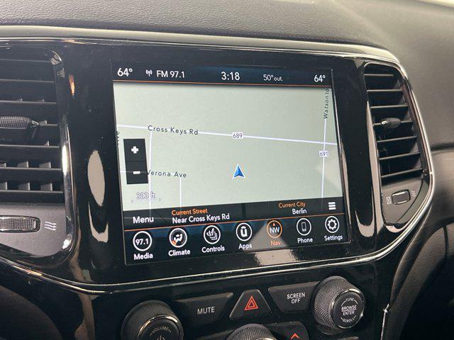 used 2021 Jeep Grand Cherokee car, priced at $27,570