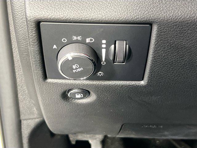 used 2022 Jeep Grand Cherokee car, priced at $29,552