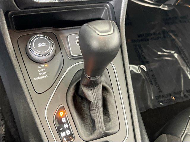 used 2022 Jeep Cherokee car, priced at $24,426