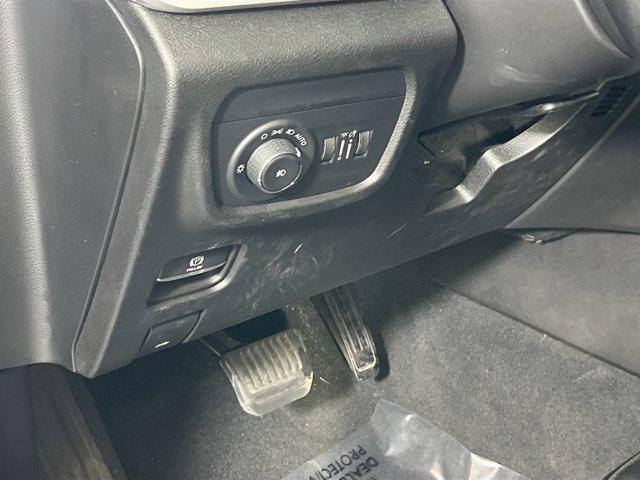 used 2022 Jeep Grand Cherokee car, priced at $29,681