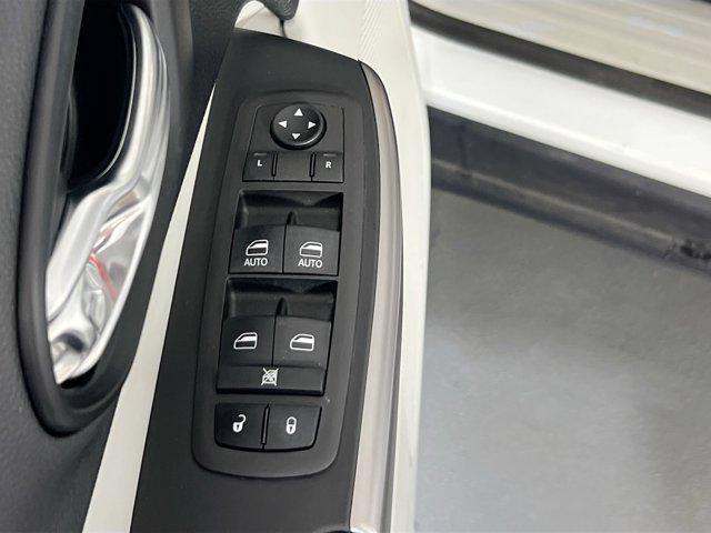 used 2022 Jeep Cherokee car, priced at $22,810