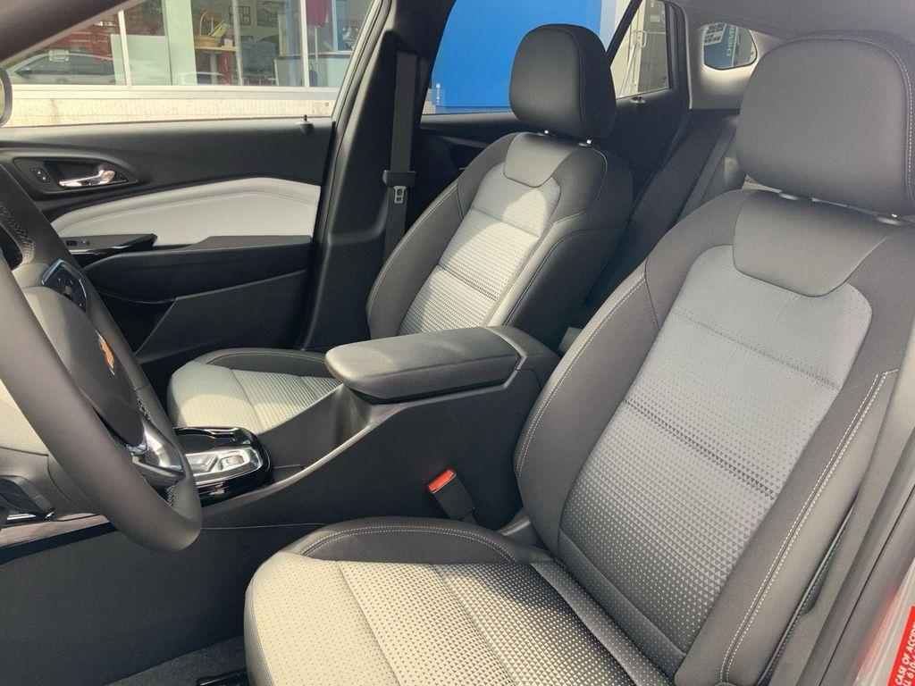 new 2026 Chevrolet Trax car, priced at $25,854