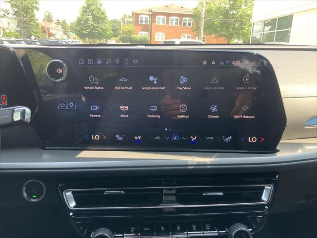 new 2025 Chevrolet Traverse car, priced at $43,695