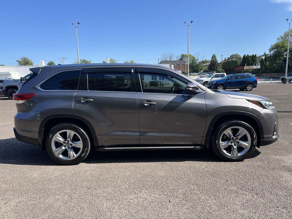 used 2019 Toyota Highlander car, priced at $27,945