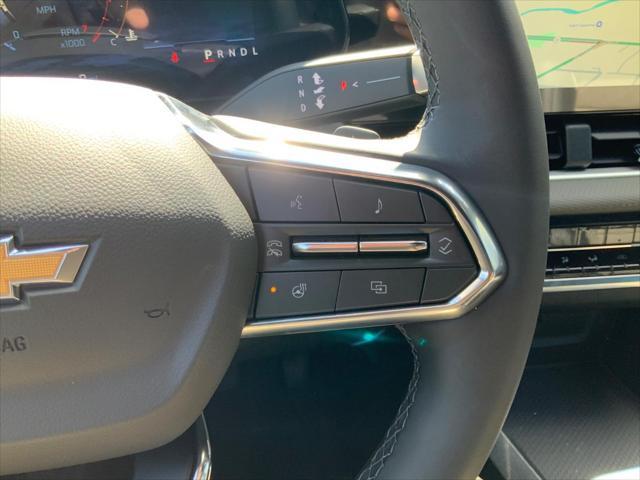 new 2025 Chevrolet Equinox car, priced at $32,140