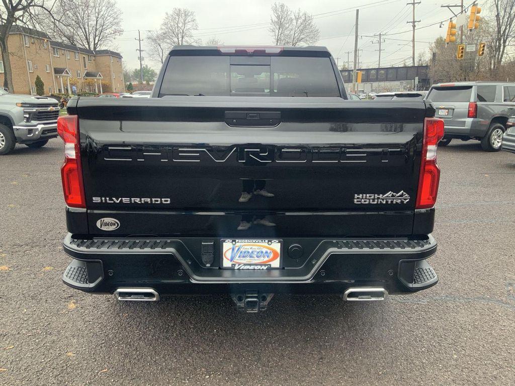 used 2022 Chevrolet Silverado 1500 car, priced at $30,245