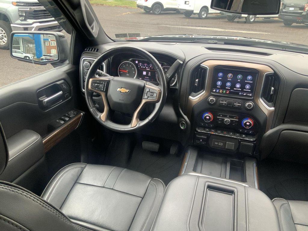 used 2022 Chevrolet Silverado 1500 car, priced at $30,245