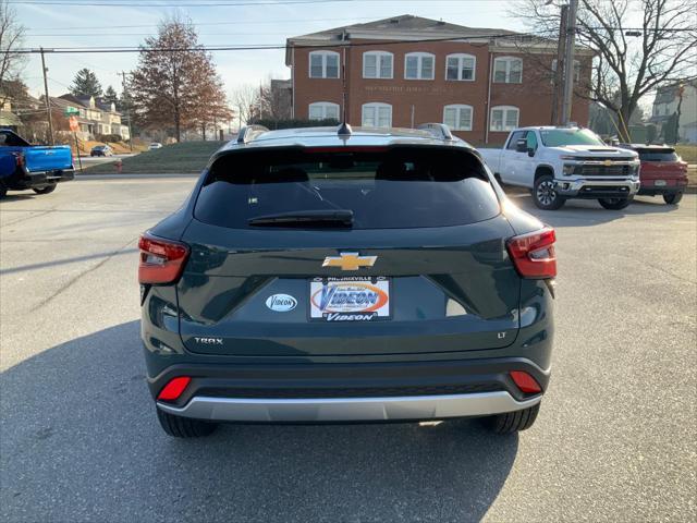 new 2025 Chevrolet Trax car, priced at $24,985