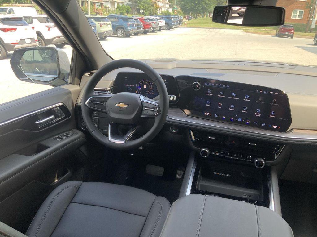 new 2025 Chevrolet Tahoe car, priced at $71,979
