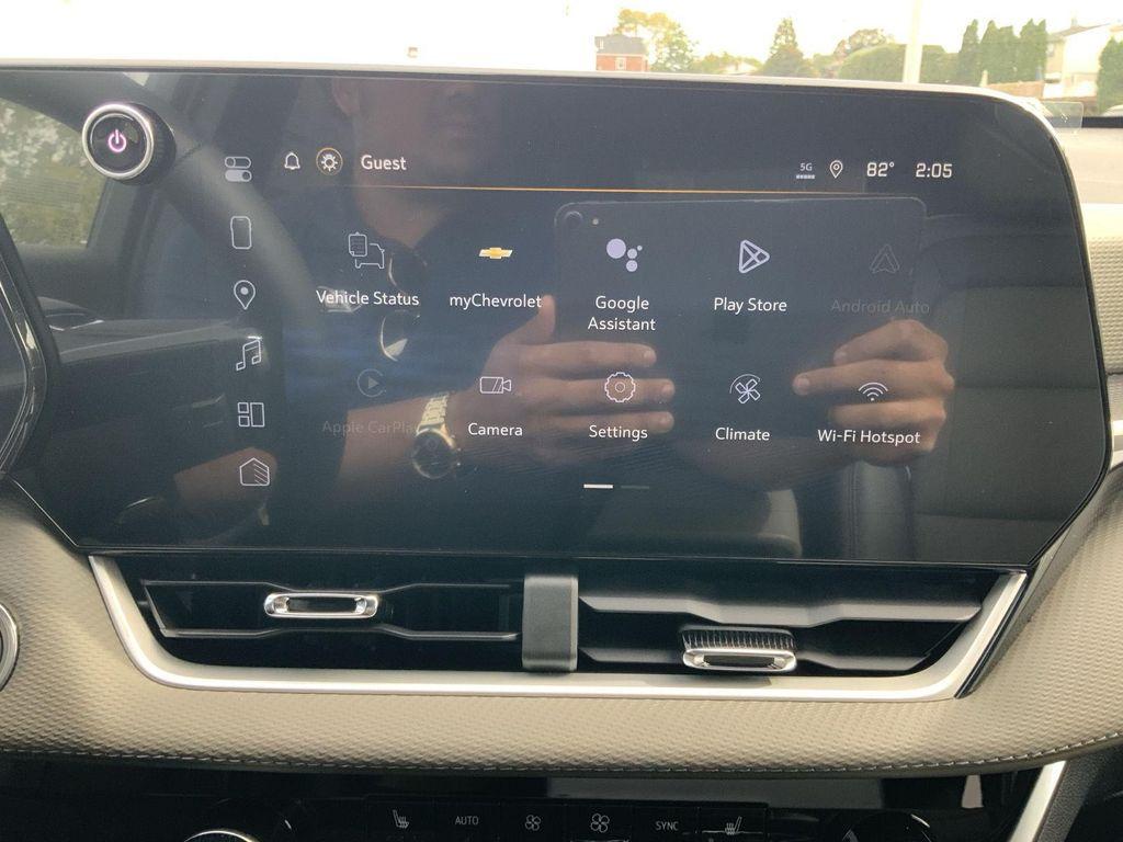 new 2026 Chevrolet Equinox car, priced at $34,207