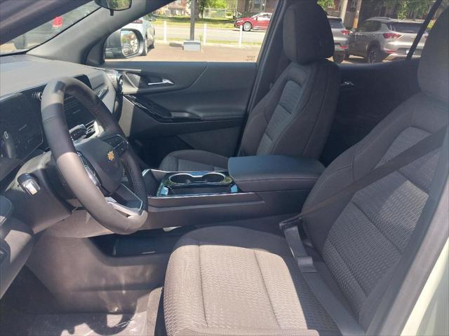 new 2025 Chevrolet Equinox car, priced at $32,990