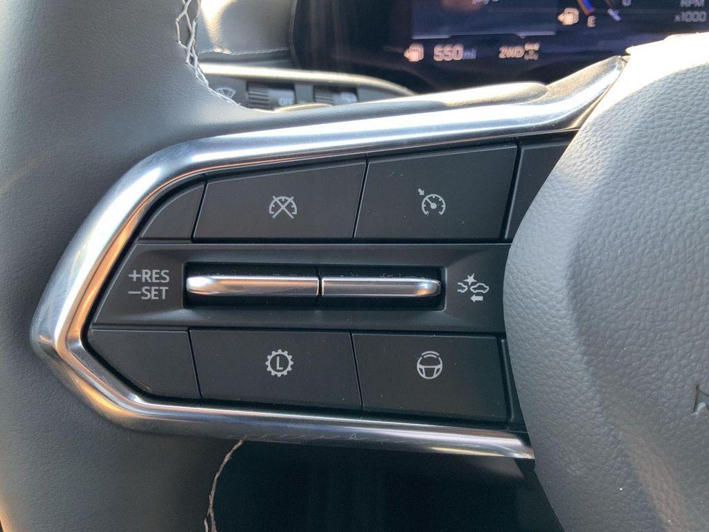 new 2025 Chevrolet Traverse car, priced at $48,670