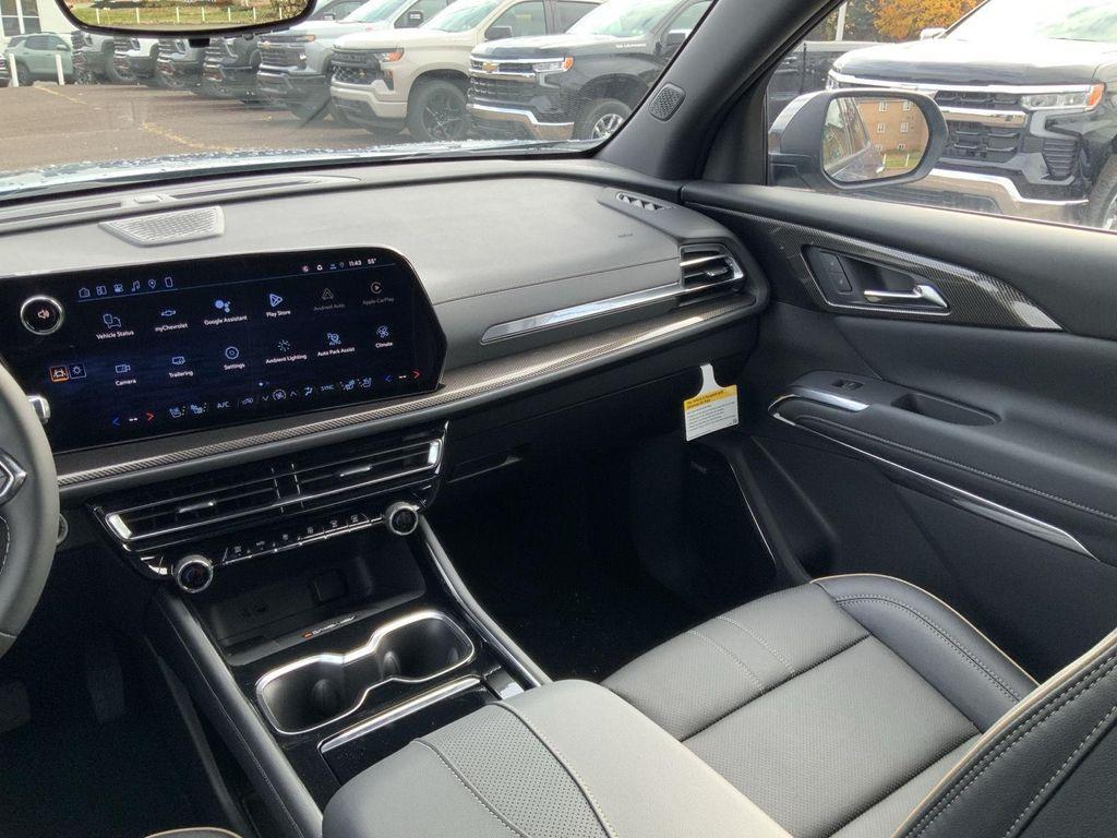 new 2026 Chevrolet Traverse car, priced at $58,544