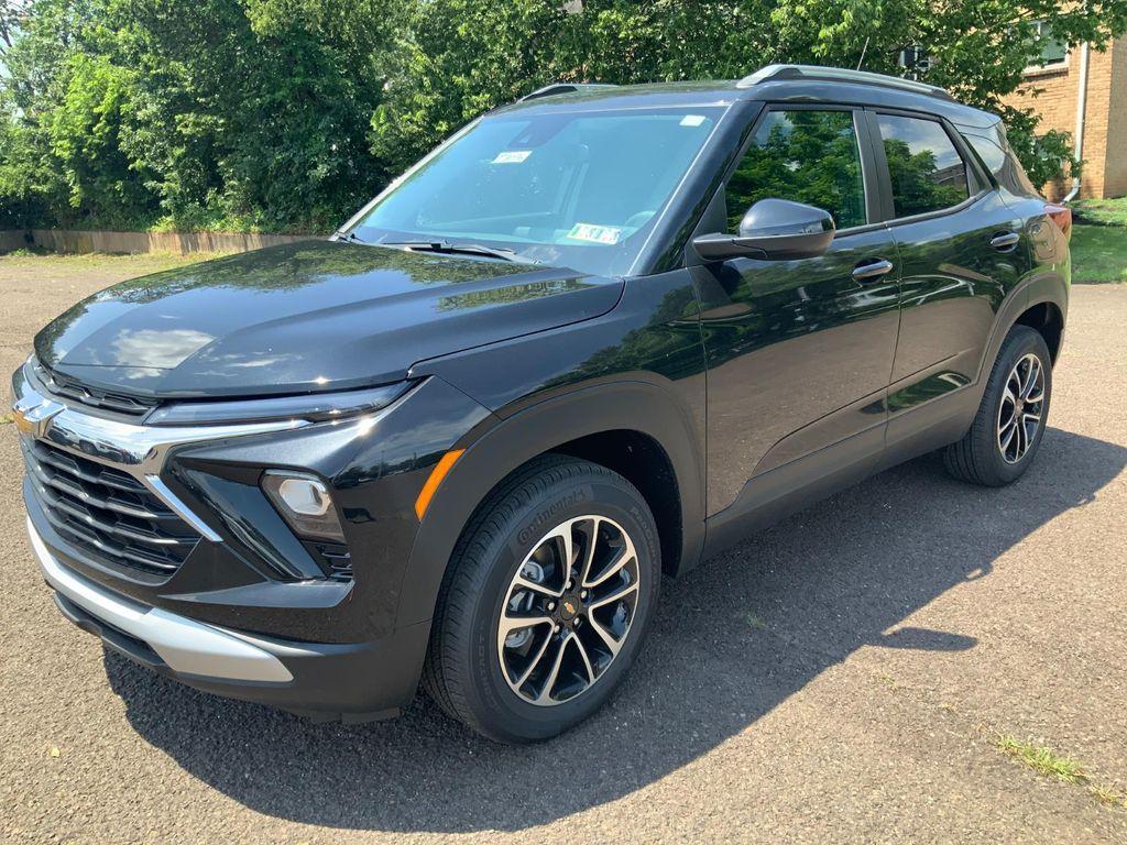 new 2026 Chevrolet TrailBlazer car, priced at $28,415