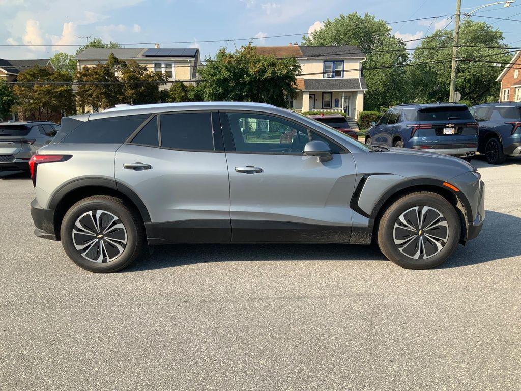 new 2025 Chevrolet Blazer EV car, priced at $45,217