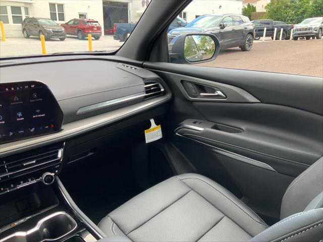 new 2025 Chevrolet Traverse car, priced at $47,695